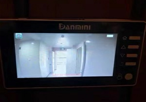 智能貓眼